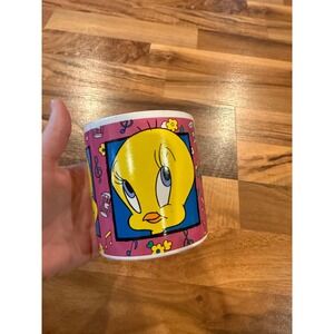 Vintage Tweety Bird Coffee Mug Warner Bros Cartoon Character Collectible classic